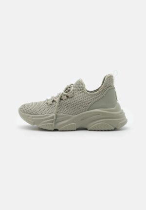 product02a Women Sport Sneakers